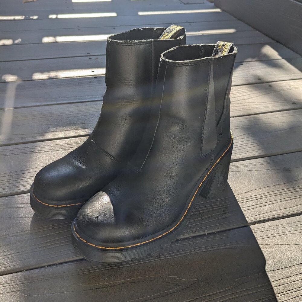 Doc Marten Chelsea Boots - Spence Leather Flared Heel Chelsea Boots